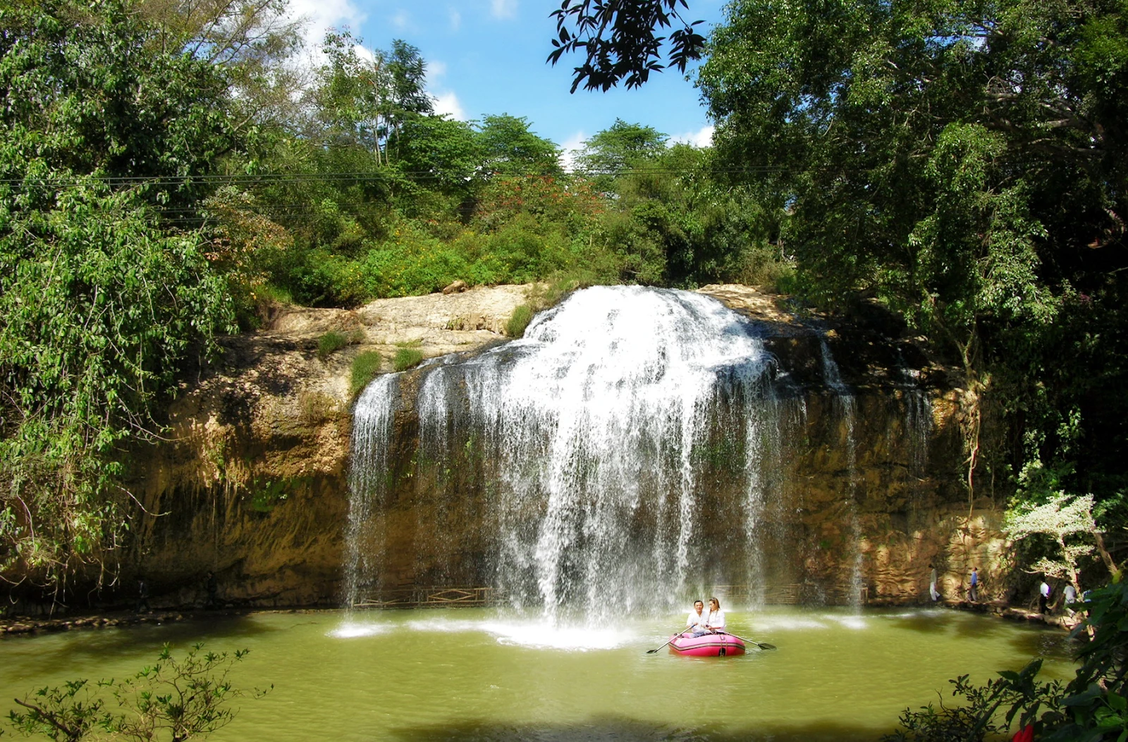 You can also paddle a boat at the foot of Datanla Waterfall