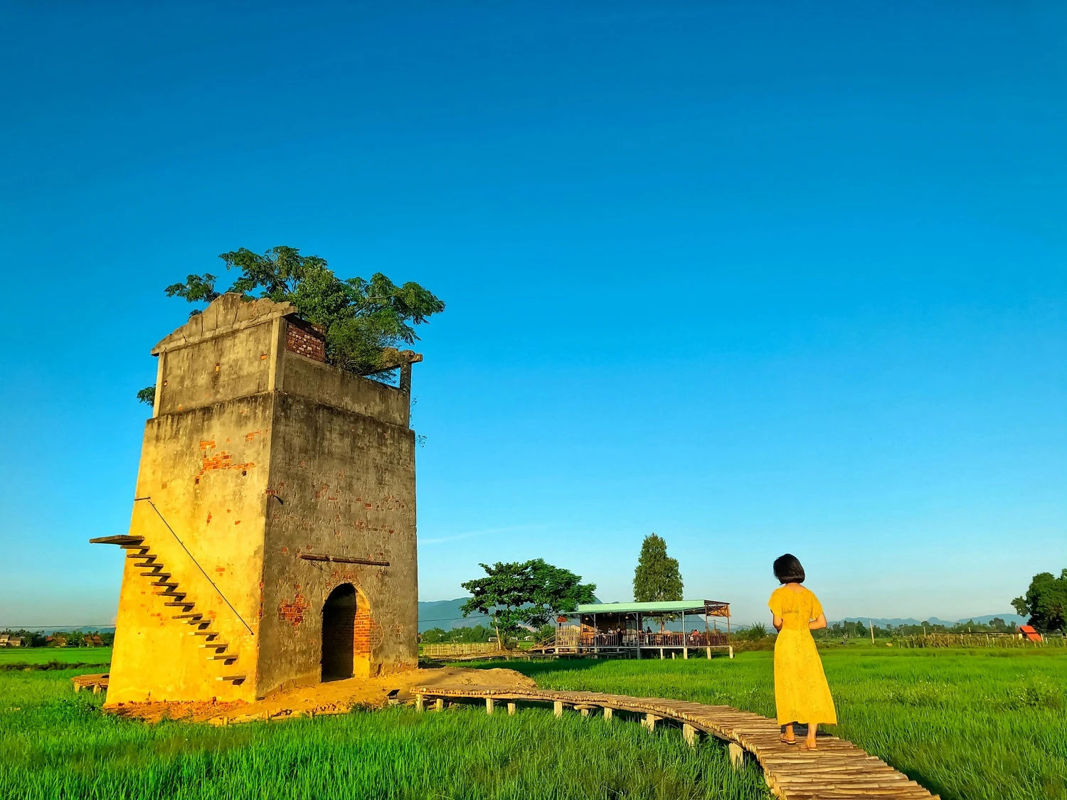 Không gian mộc mạc của lò gạch cũ gần Hội An