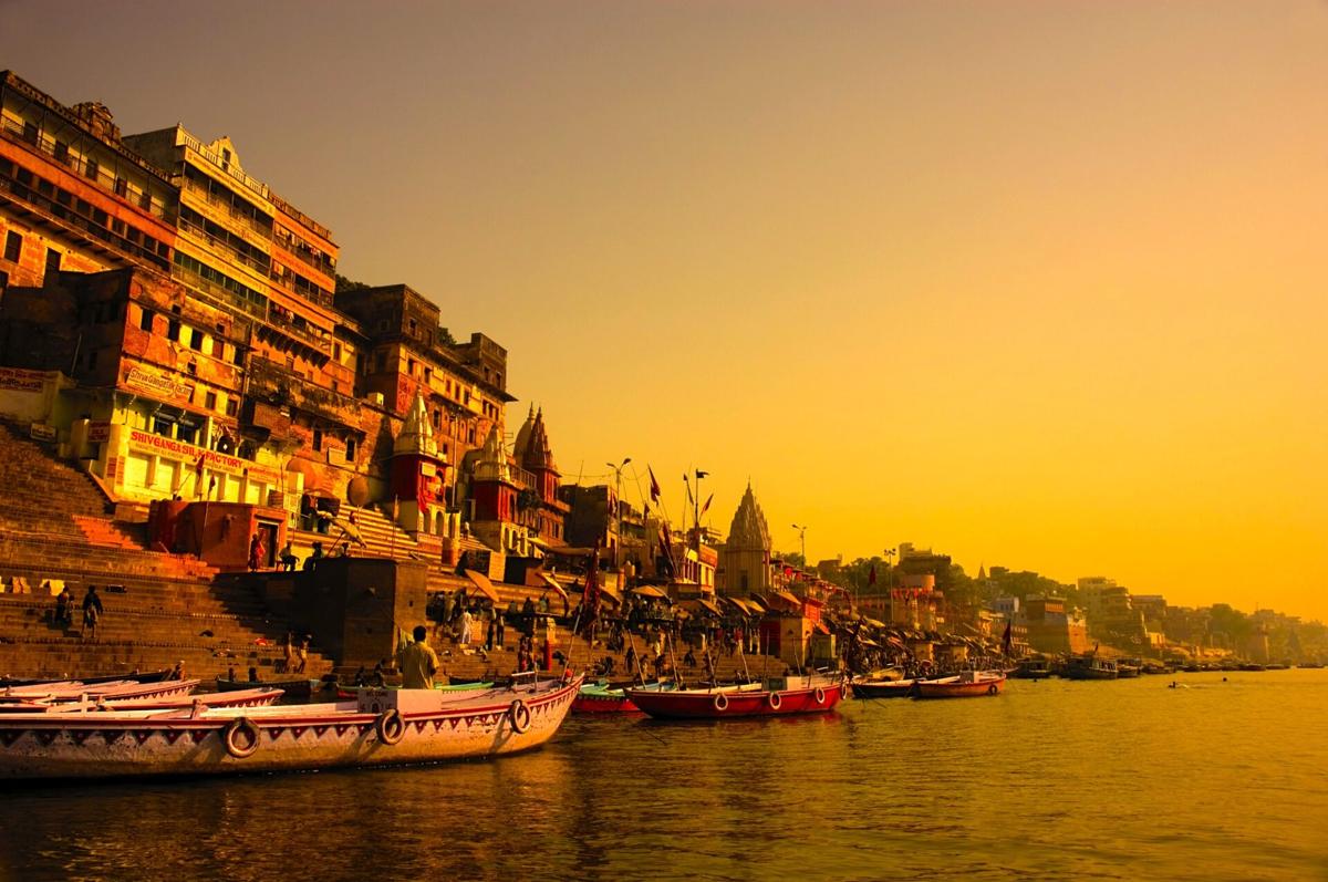 Varanasi (còn gọi là Banaras) là trái tim tâm linh của Ấn Độ giáo