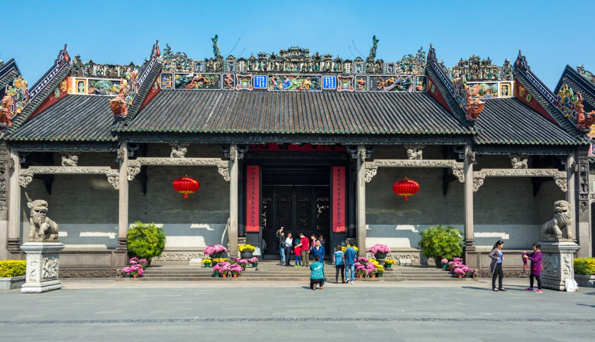 Đền thờ Gia Tộc Chen là một bảo tàng nghệ thuật dân gian Quảng Đông