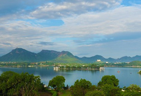 fateh sagar lake