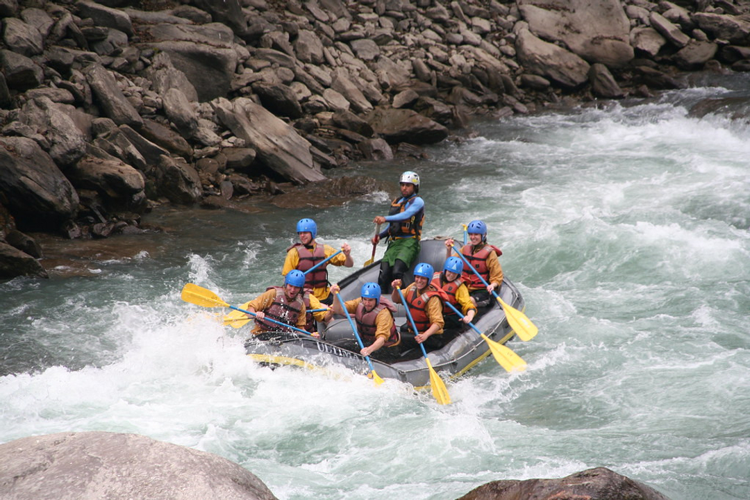 Young Adventure Nepal with Bungee