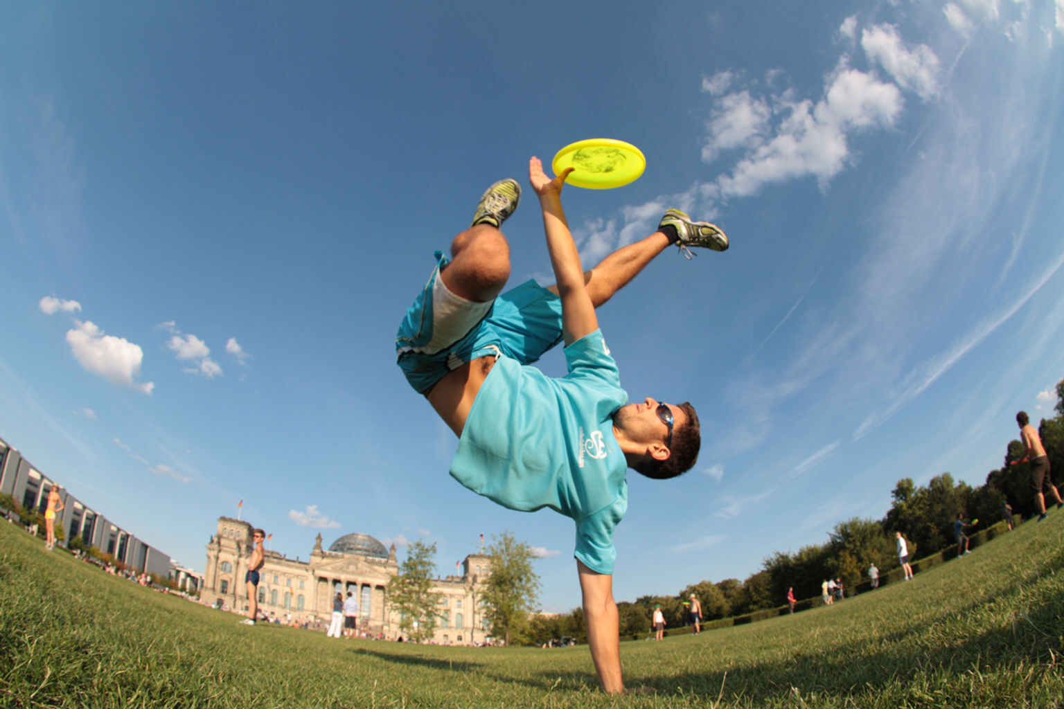 Frisbee Freestyle Claudio Cigna 2009