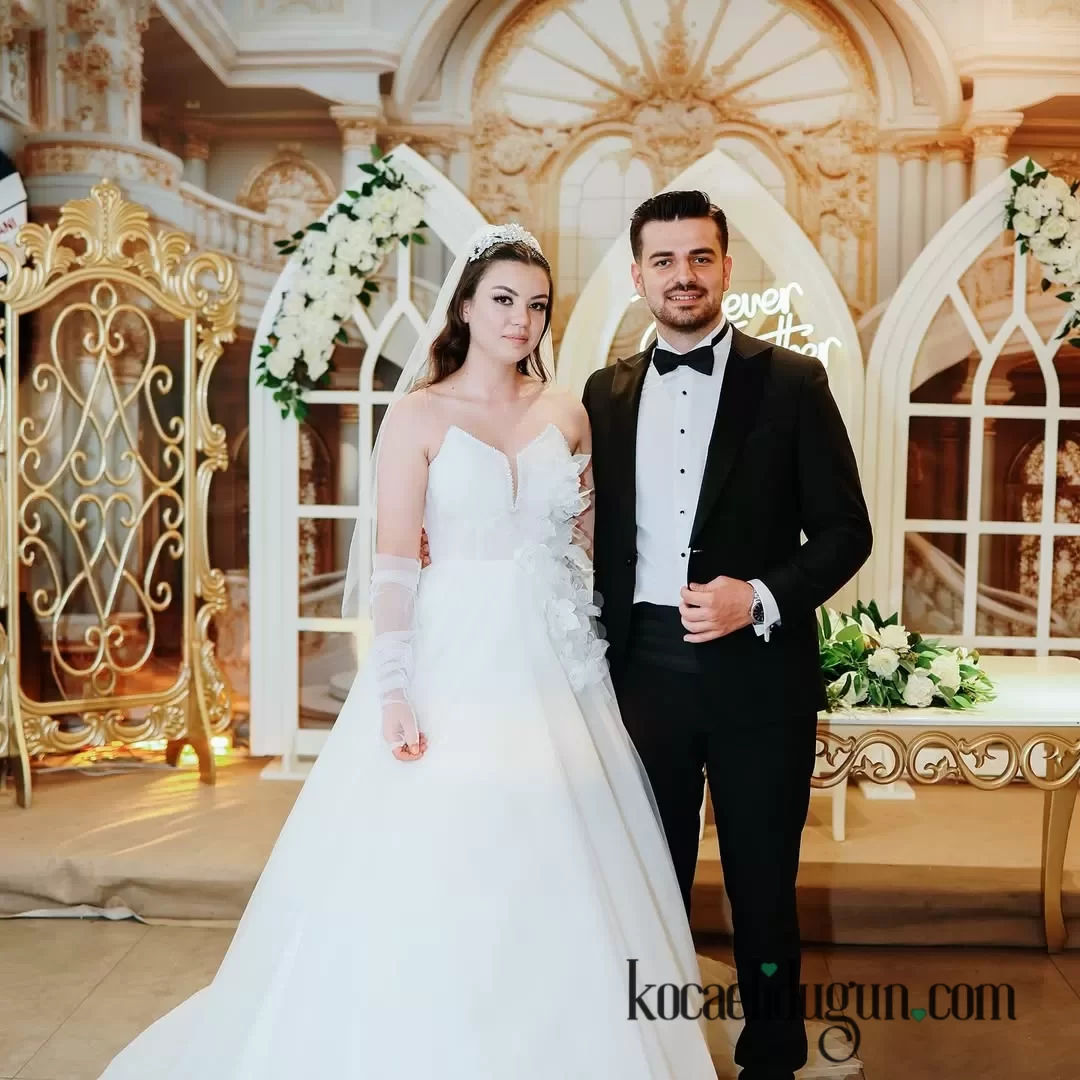 Simay Düğün Davet Çift