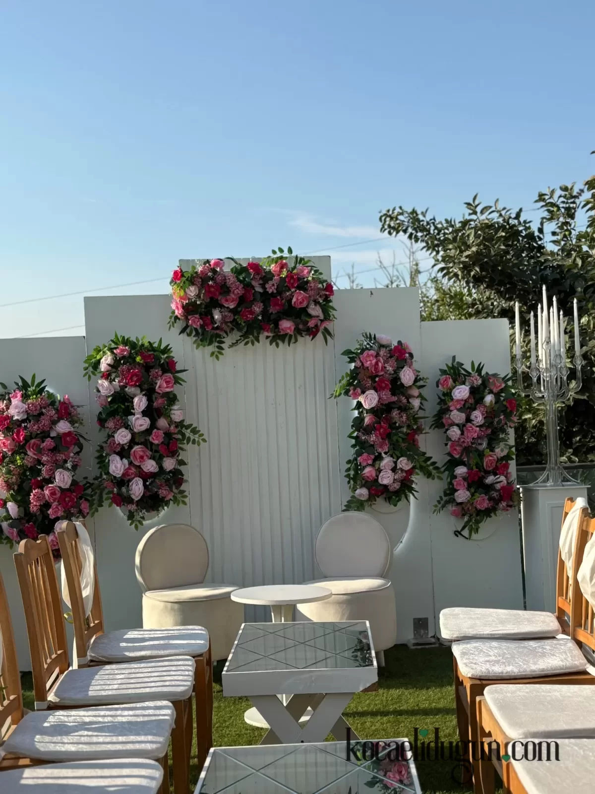 Zeytinli Koru Düğün Salonu Karamürsel gelin ve damat oturma alanı