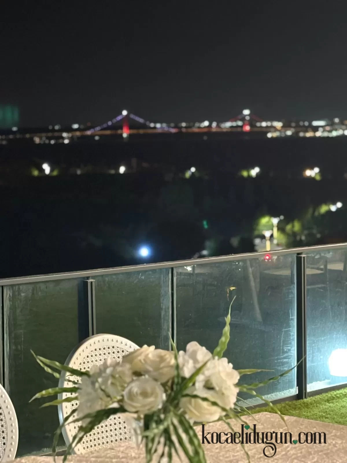 Zeytinli Koru Düğün Salonu Karamürsel Osmangazi Köprüsü manzarası