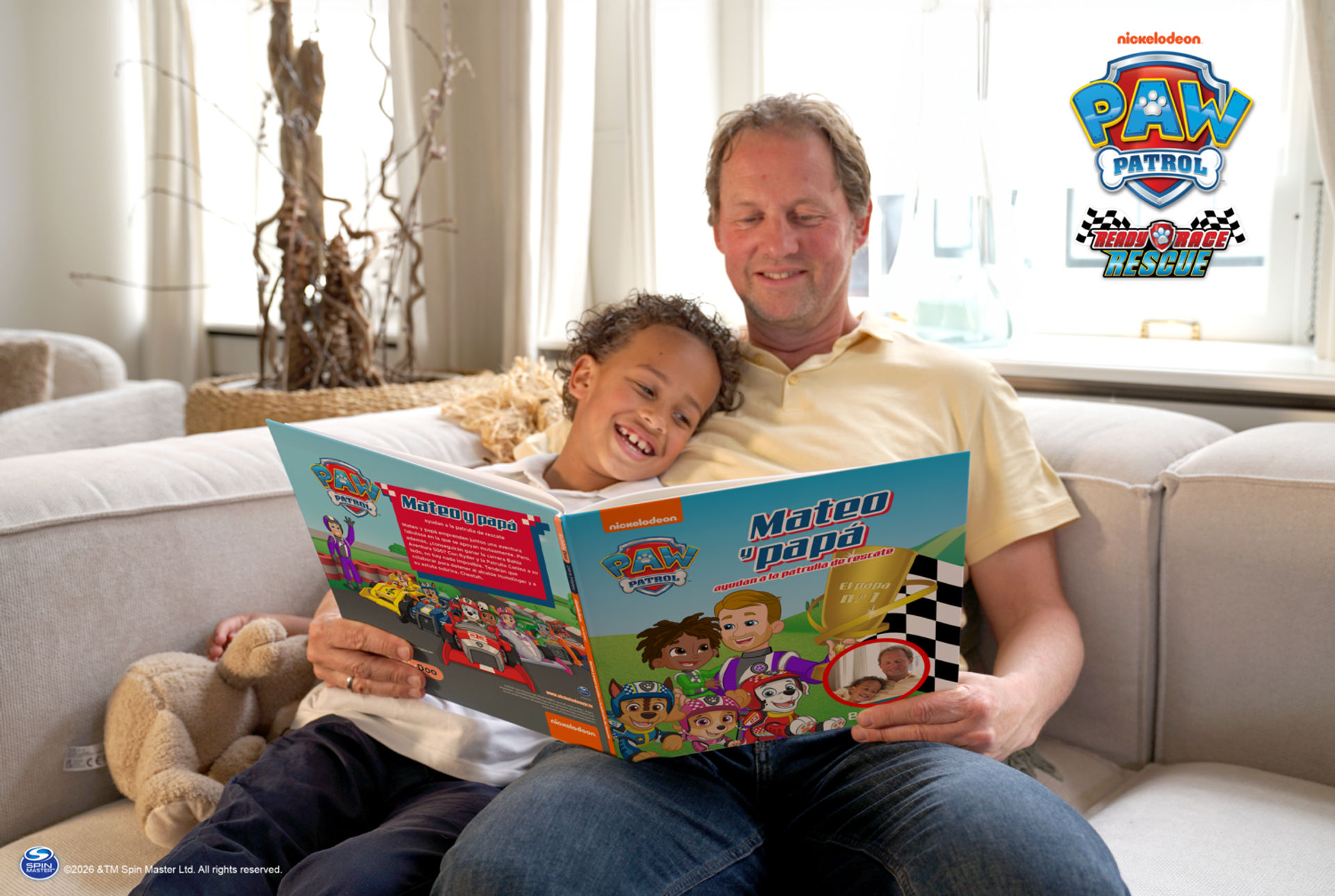 Tu hija o hijo y la Patrulla Canina, juntos en un mismo libro