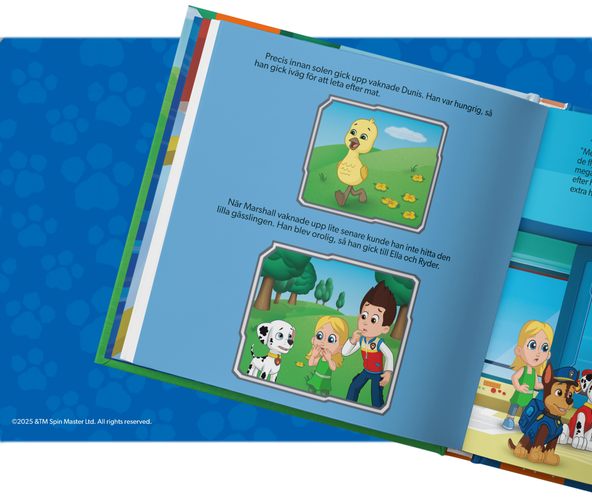 Barnet upptäcker personaliserade detaljer i hela boken