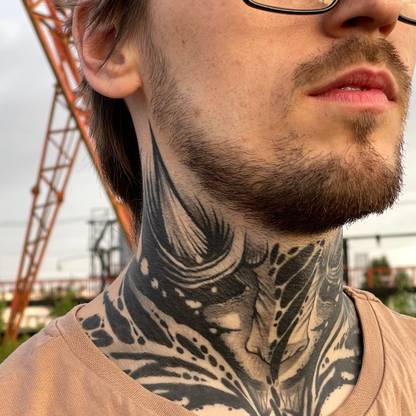Blackwork Tattoo - BUGGKAT Studio Berlin