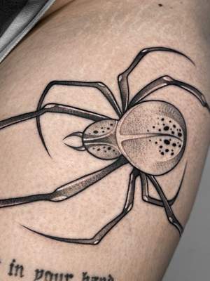 Grafik Tattoo von KateU, BUGGKAT Berlin