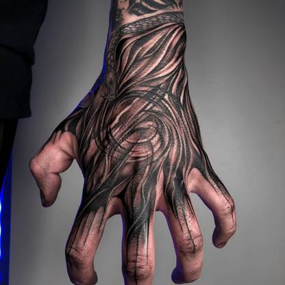 Abstraction Tattoo - BUGGKAT Studio Berlin