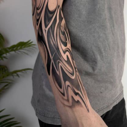 Abstraction Tattoo - BUGGKAT Studio Berlin