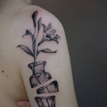 Grafik Tattoo - BUGGKAT Studio Berlin