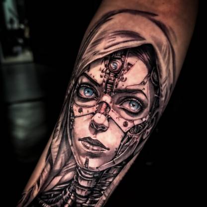 Realistisch Tattoo - BUGGKAT Studio Berlin