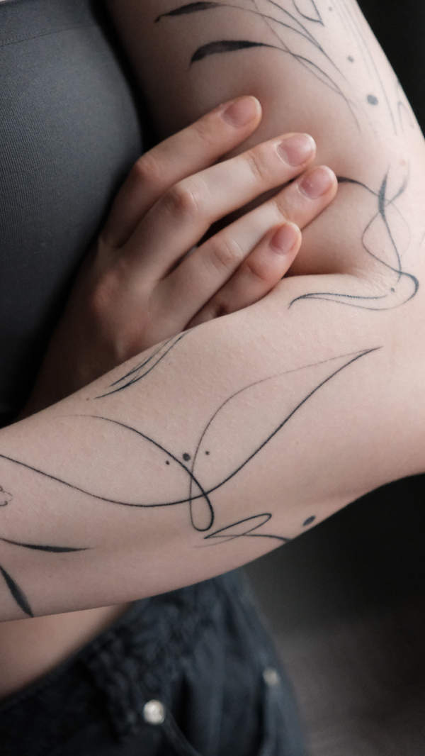 Fineline Tattoo von Katy, BUGGKAT Berlin