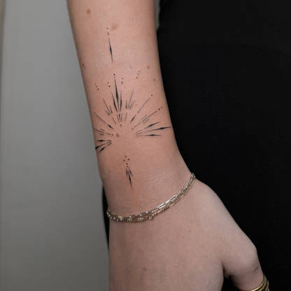 Fineline Tattoo - BUGGKAT Studio Berlin