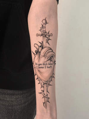 Grafik Tattoo von Anastasia, BUGGKAT Berlin