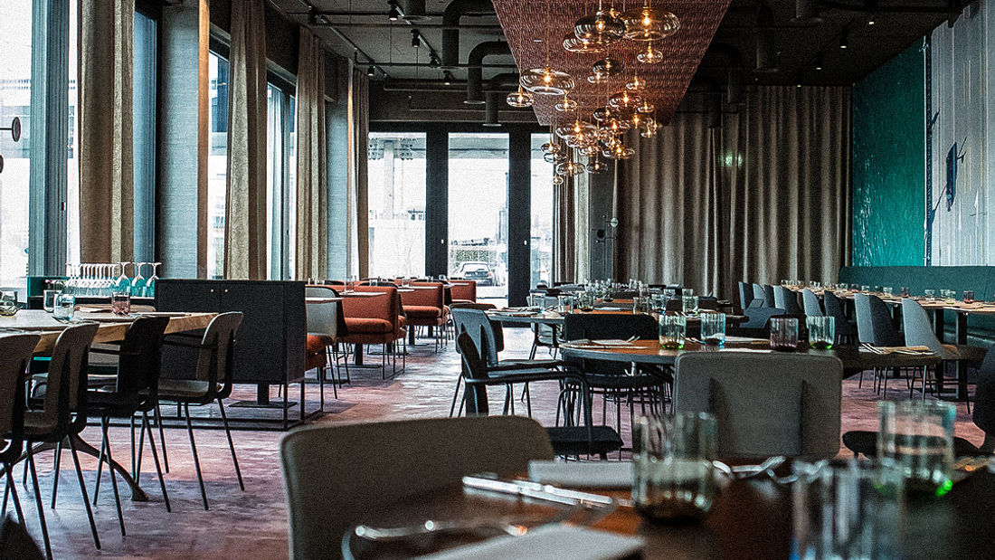 Gallery BUNT Restaurant, Vulkanplatz, Zürich Gallery BUNT Restaurant, Vulkanplatz, Zürich