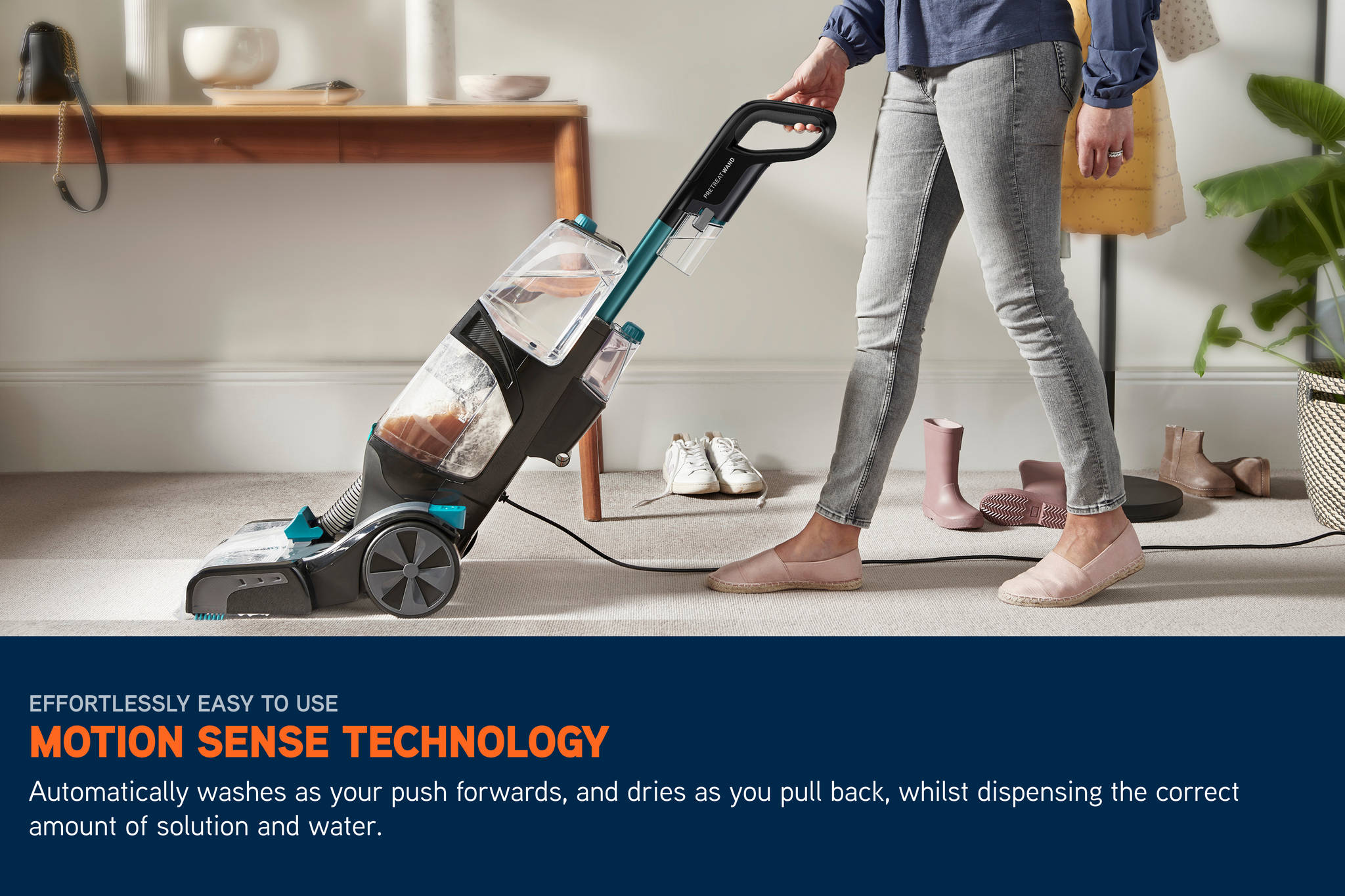 VGID GALLERY/Carpet Cleaners/Platinum SmartWash Pet-Design/Image_04_Platinum_SmartWash_-_3840x2560_72DPI_Web