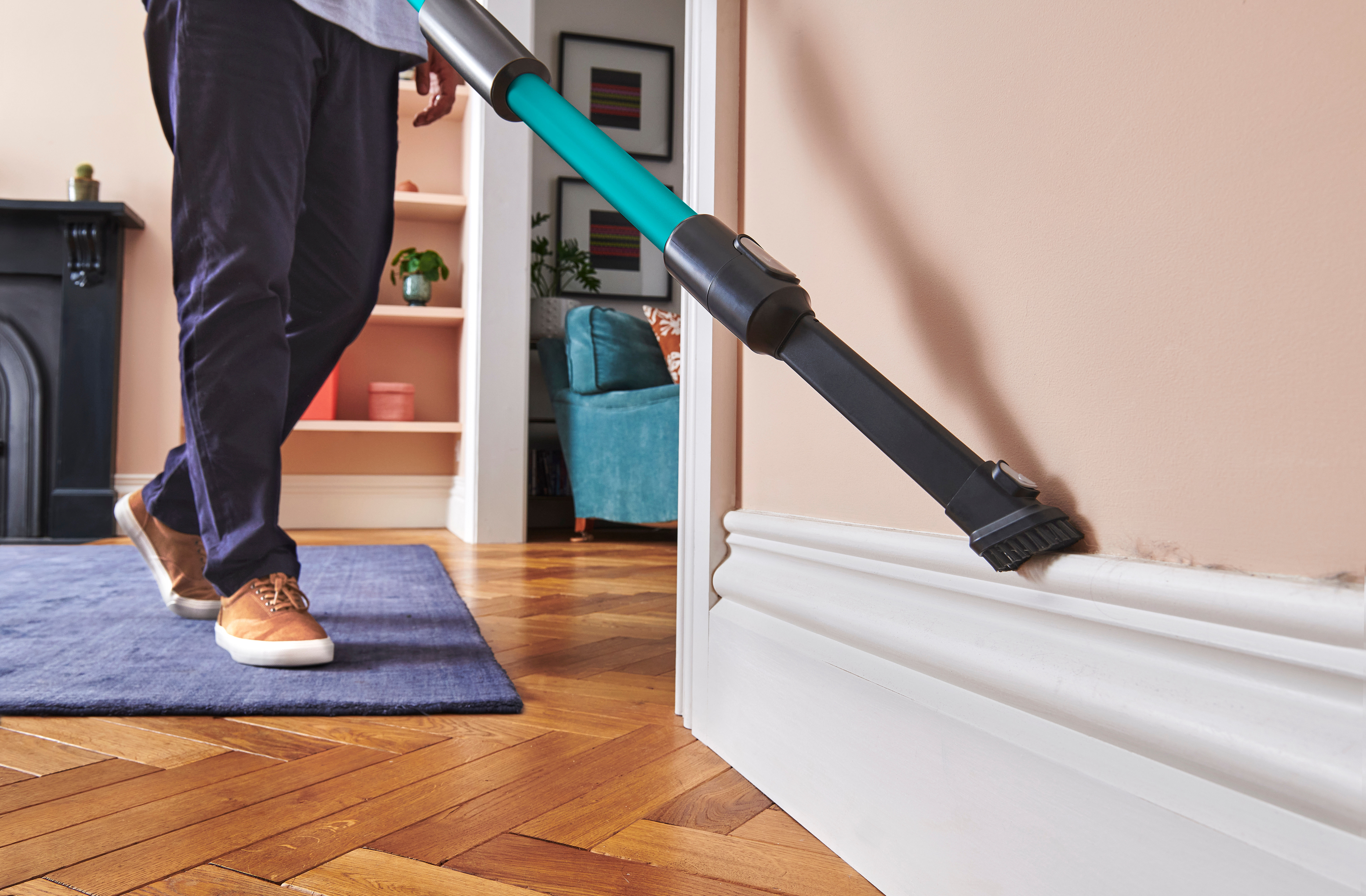 AA - HomePro Web Updates/AAA - New PDP Gallery Content/Cordless Vacuum Cleaners/HomePro Pet-Design/VAX_HomePro_Pet-Design_-_2-in-1_tool_Dusting_Brush_Mode