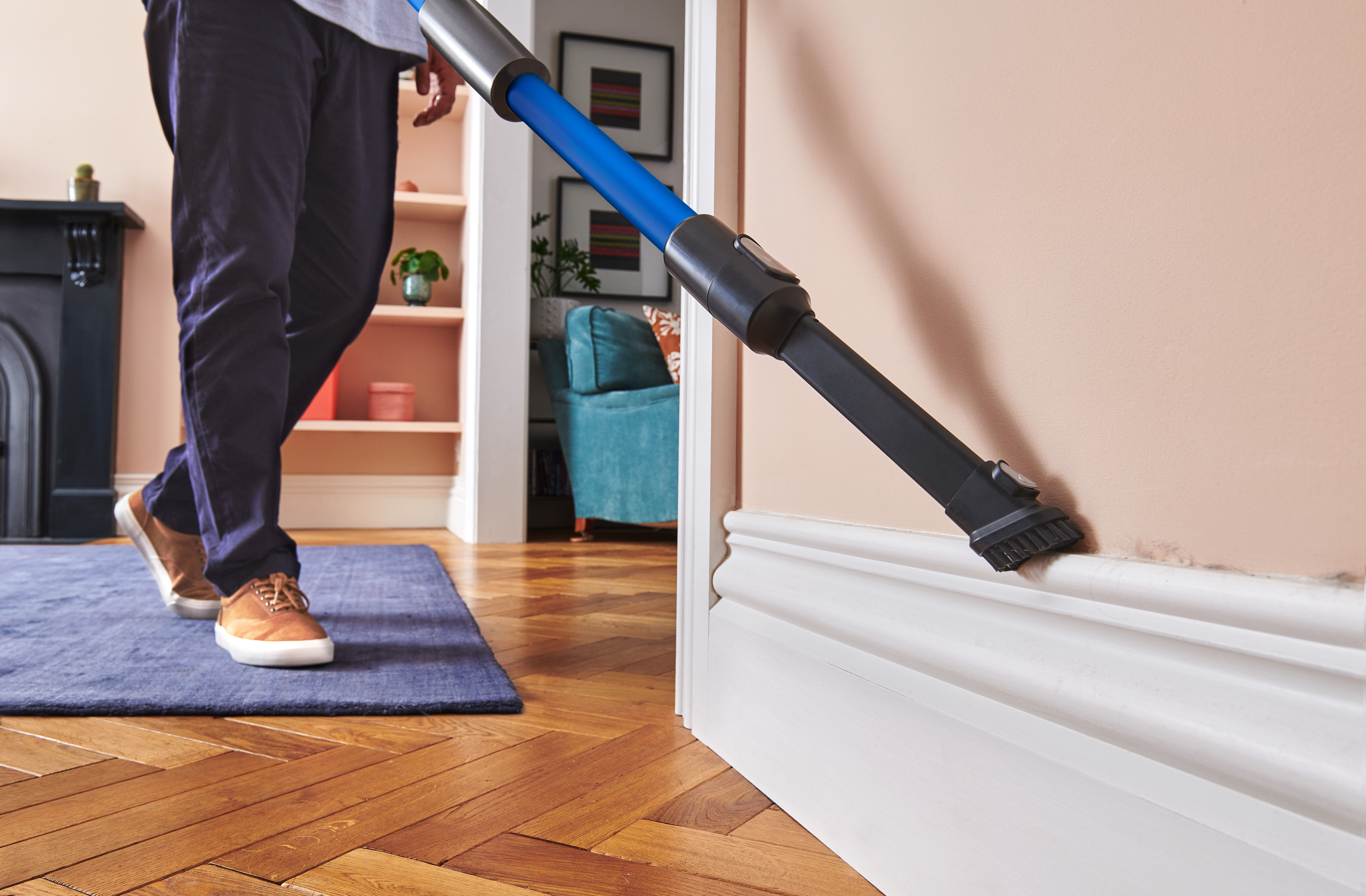 AA - HomePro Web Updates/AAA - New PDP Gallery Content/Cordless Vacuum Cleaners/HomePro Pet/VAX_HomePro_Pet_-_2-in-1_tool_Dusting_Brush_Mode