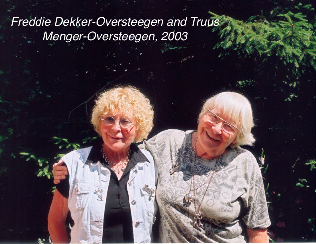 Freddie Dekker Oversteegen and Truus Menger Oversteegen May 31 2000. Credits Maarten Poldermans a4d1b