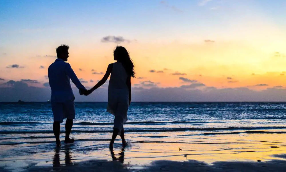 What Is Emotional Monogamy Why It s Important For Relationships Web 
