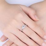 Picture of 1.00CT MOISSANITE ENGAGEMENT RING, SHOULDER SET TWIST DESIGN