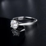 CLASSIC FOUR CLAW SETTING, 1.00CT ROUND CUT