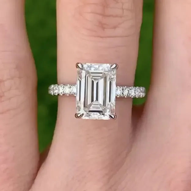 Picture of Classic Emerald Cut Women's Engagement Ring In White Gold