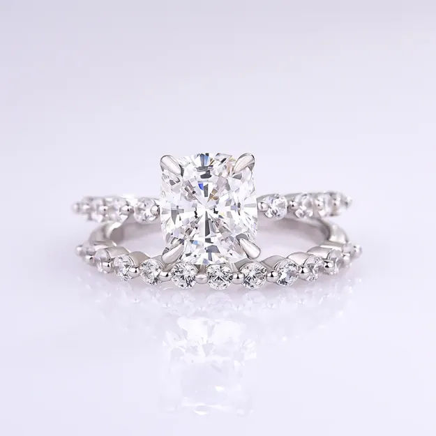 Picture of Exquisite 2.0 Carat Cushion Cut Women's Wedding Ring Set In Sterling Silver