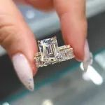 Picture of Gorgeous Emerald Cut Wedding Set For Women In Sterling Silver