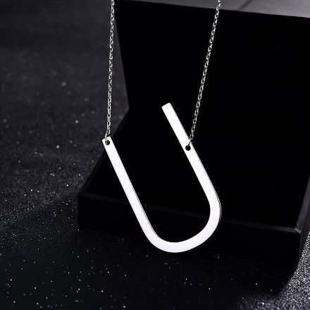 Picture of Fashion Simple "U" Big Letter Initial Necklace In Sterling Silver