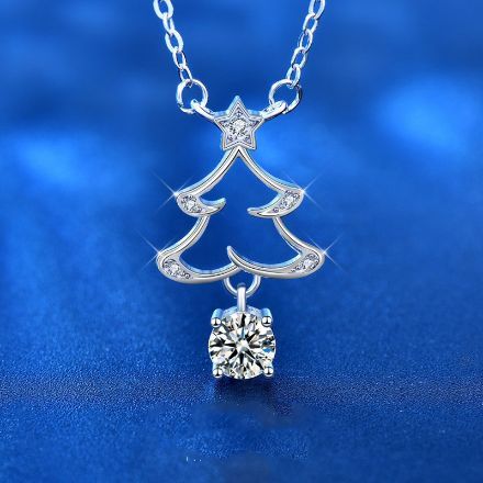 Picture of Christmas Gift Christmas Tree Design Round Cut Necklace In Sterling Silver