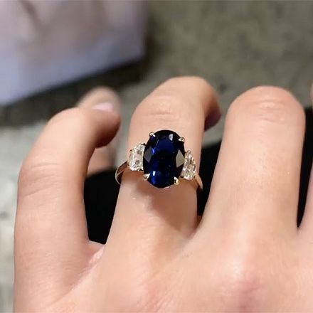 Picture of Yellow Gold 3.5 Carat Blue Sapphire Oval Cut Three Stone Engagement Ring In Sterling Silver