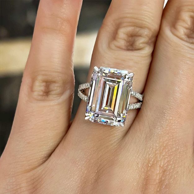 Picture of Luxurious Split Shank Emerald Cut Engagement Ring In Sterling Silver