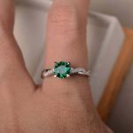 Picture of Twist Round Cut Emerald Green Engagement Ring In Sterling Silver