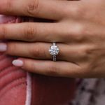 Picture of Elegant Round Cut Engagement Ring For Women In Sterling Silver