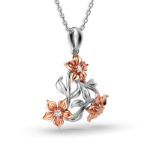 Bortwide Blossoming Necklace