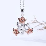 Bortwide Blossoming Necklace