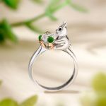 Bortwide Hug Me "Rabbit Loves Carrots" Bunny Round Cut Sterling Silver Ring