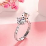 Bortwide Hug Me "Balloon Cat" Round Cut Sterling Silver Ring