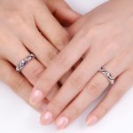 Bortwide Hollow Out Sterling Silver Band Set