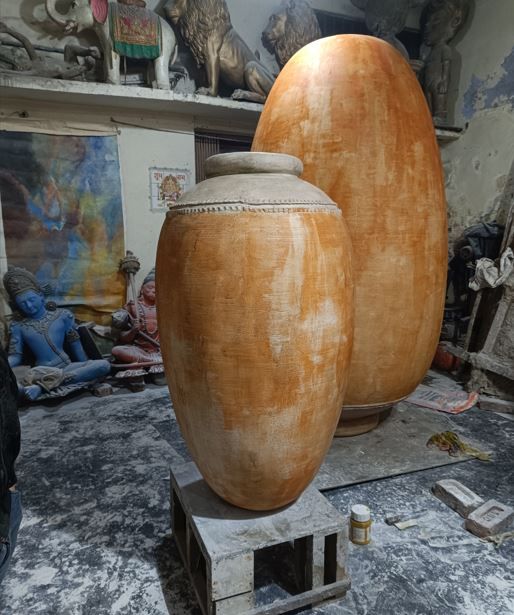 POTS PROP - PHOTO SHOOT