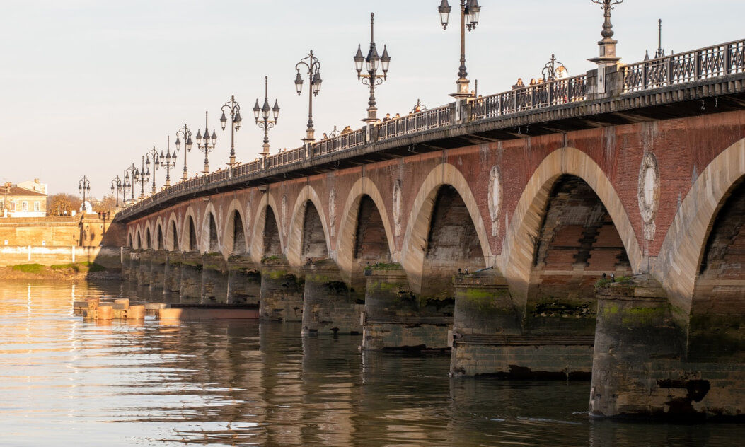 Sacré Bleu! A Real French Lifestyle Experience - Bordeaux Wine Trails