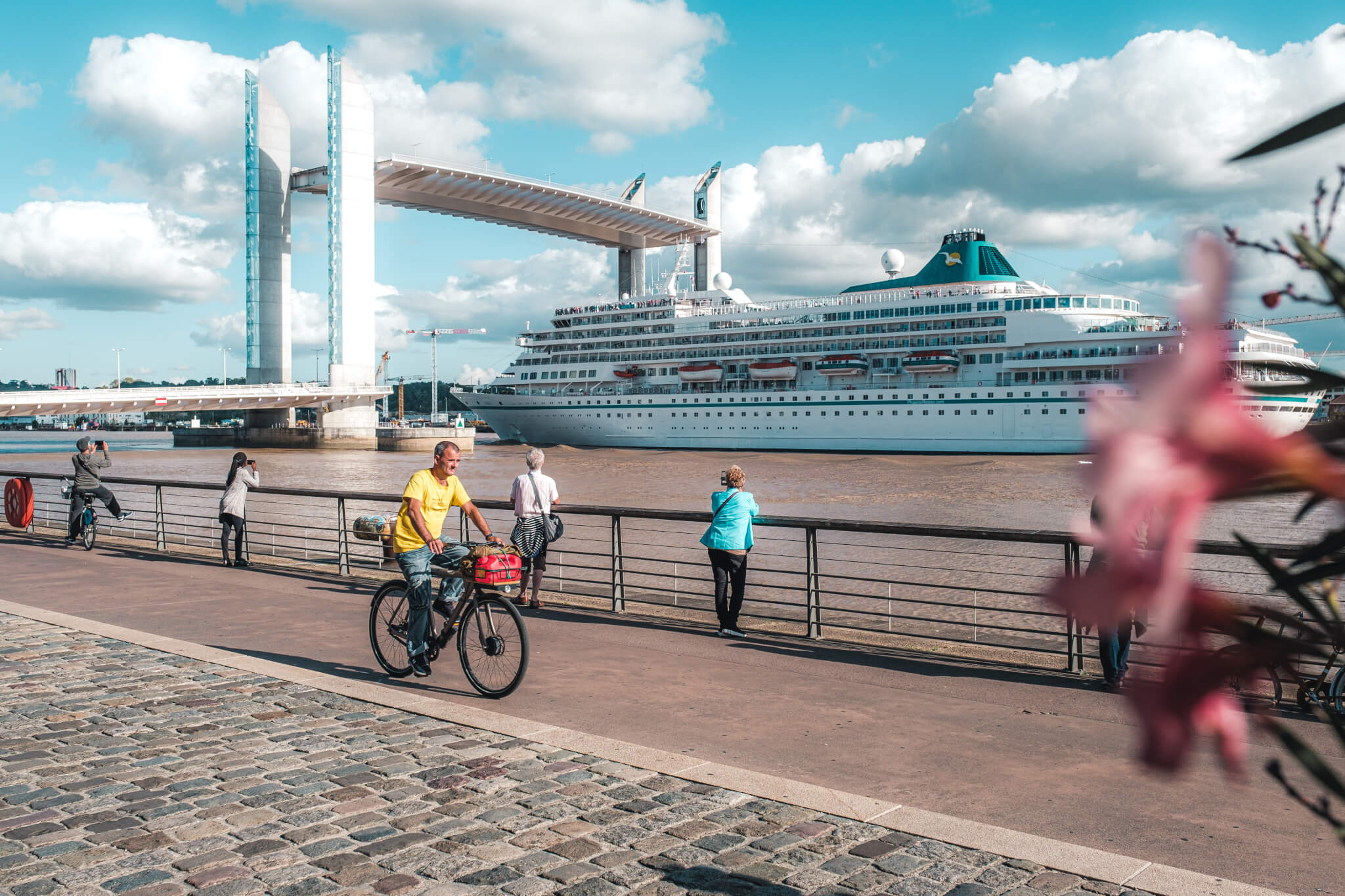 Bordeaux Walking Tour - Bordeaux Wine Trails
