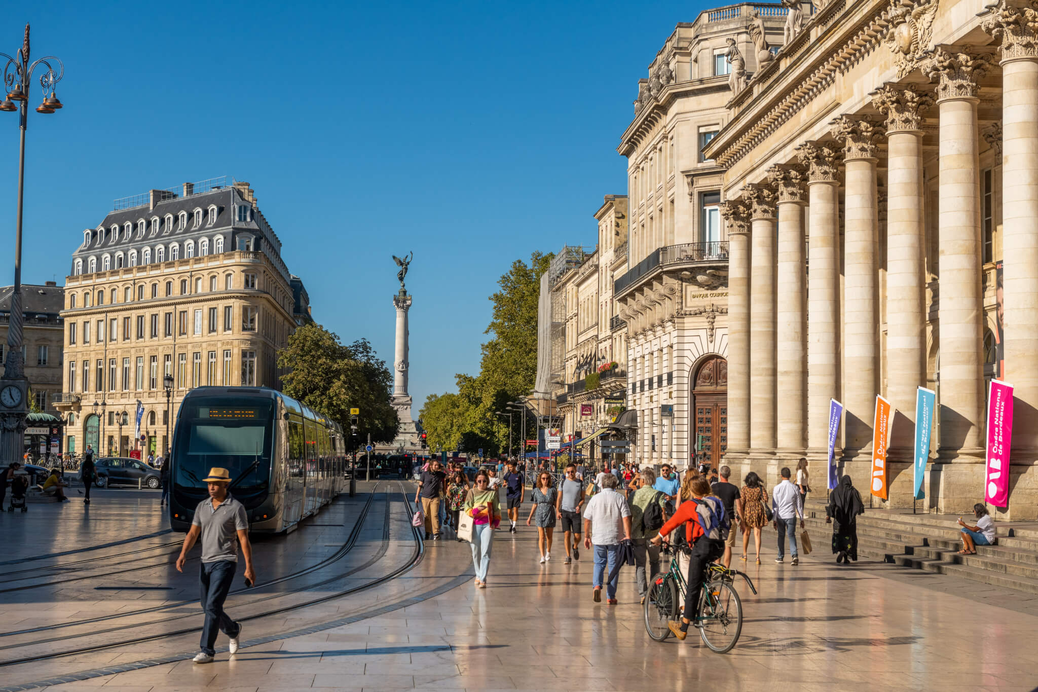 Solo female Bordeaux: a safe and liberating escape - Bordeaux Wine Trails