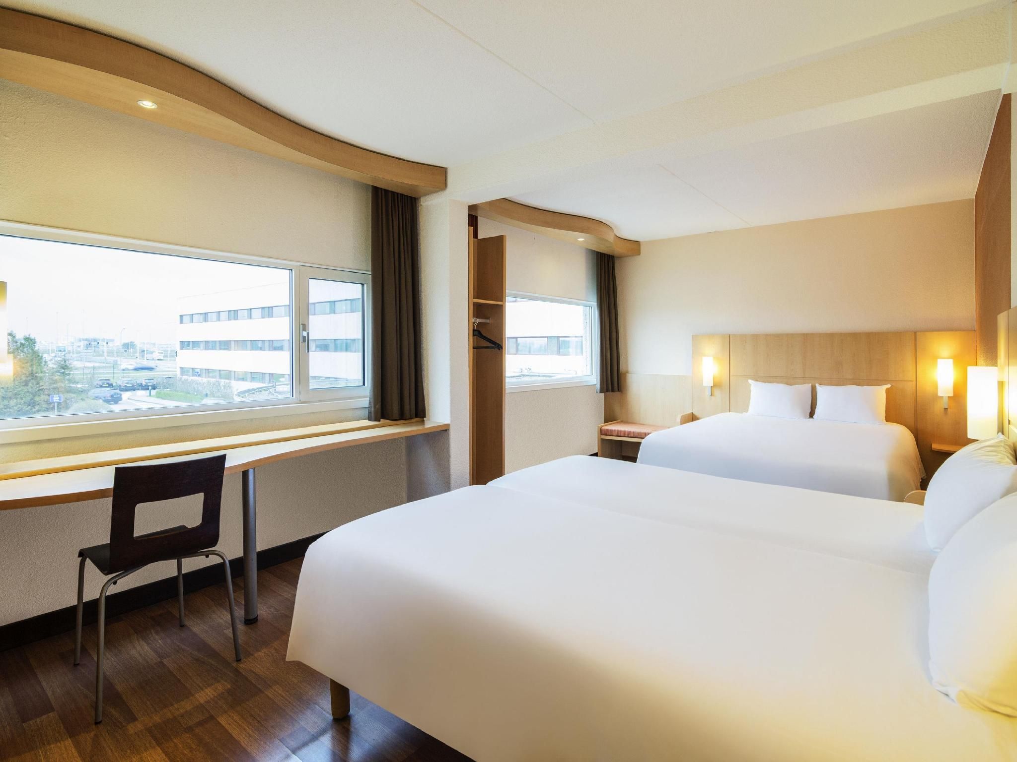 ibis Amsterdam Airport - Amsterdam