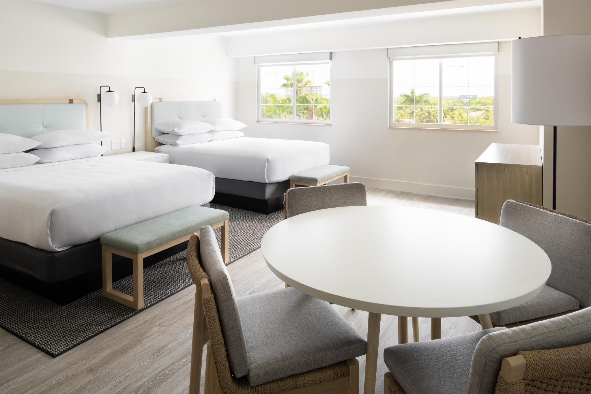 Hampton by Hilton Grand Cayman Seven Mile Beach - George Town