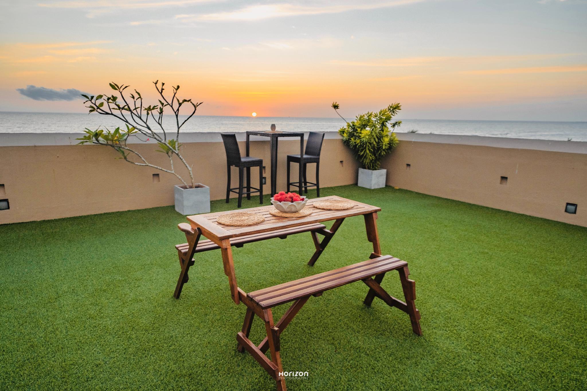 50 By The Sea - Colombo